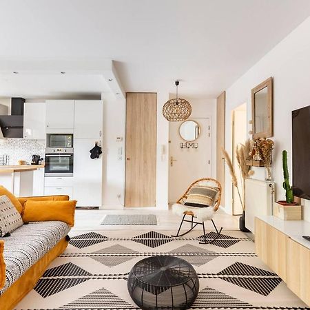 Happy Shelter Apartment บุสซี-แซ็ง-ฌอร์ฌ ภายนอก รูปภาพ